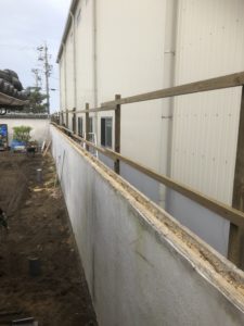 伝七邸竹垣