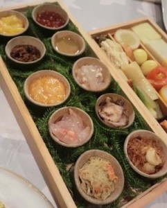 おせち料理を彩る青竹のうつわ