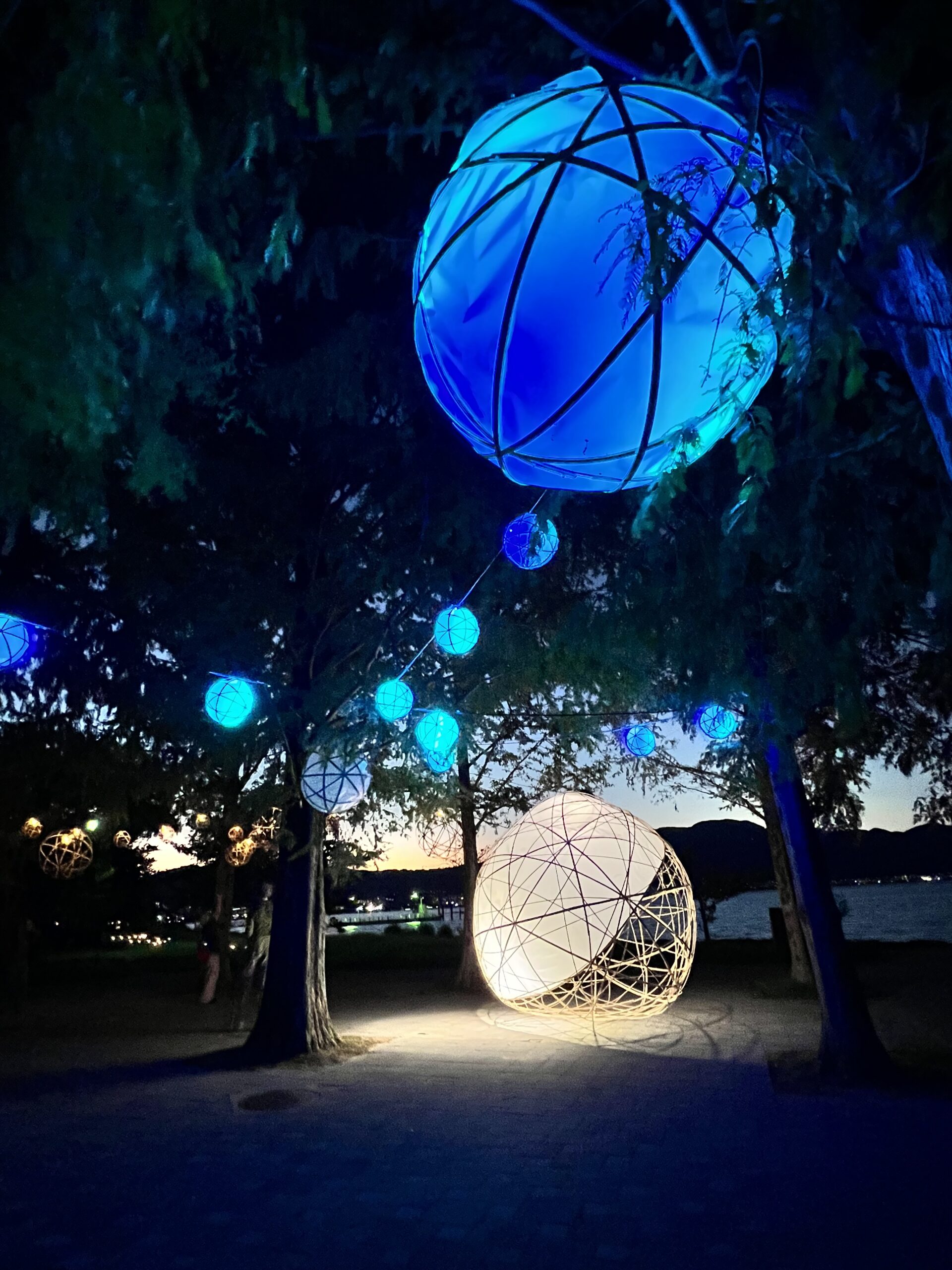 大津よはのつき竹オブジェ